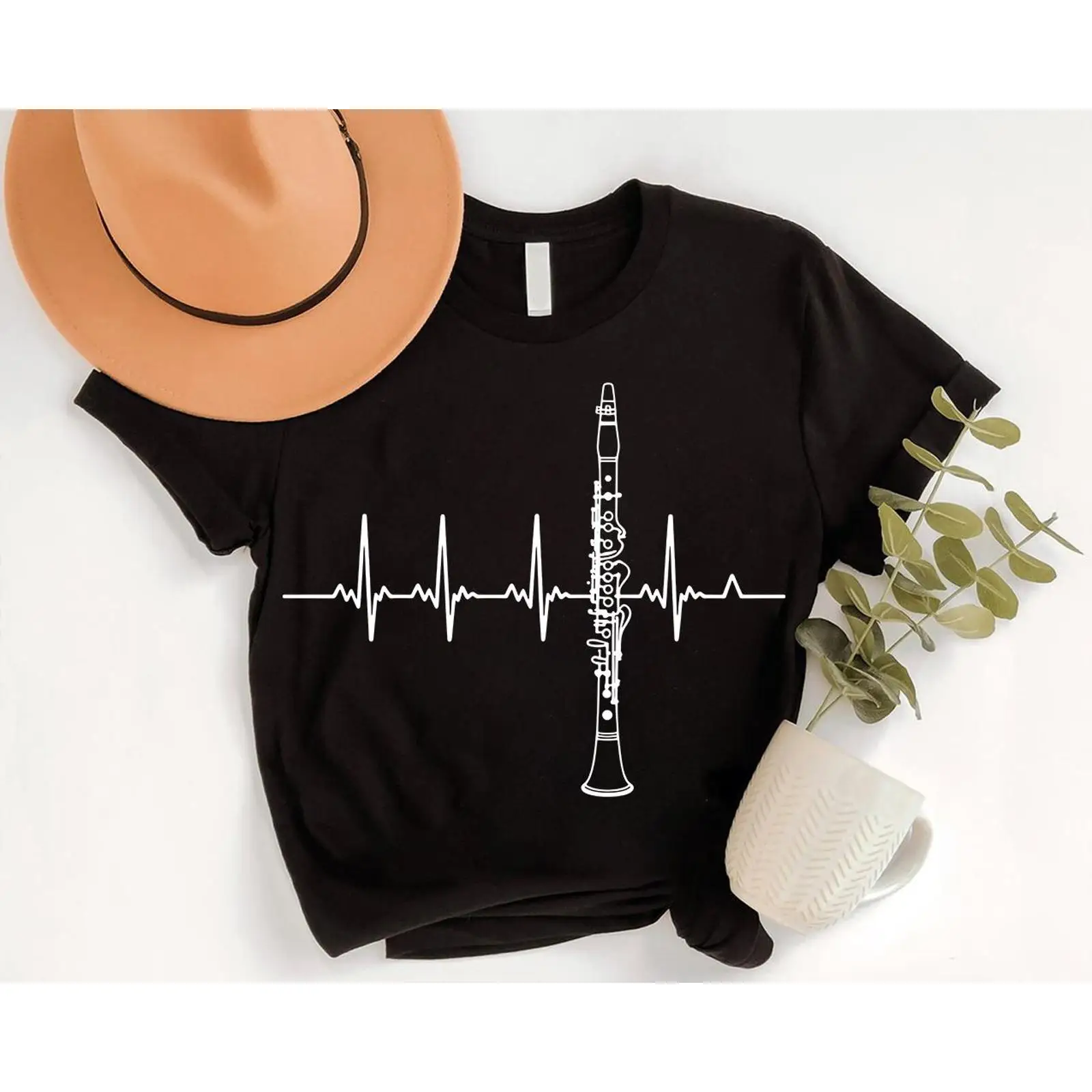 Clarinet HeartbeaT T Shirt Mus - Musical Instrument In Orchestra recension och pris